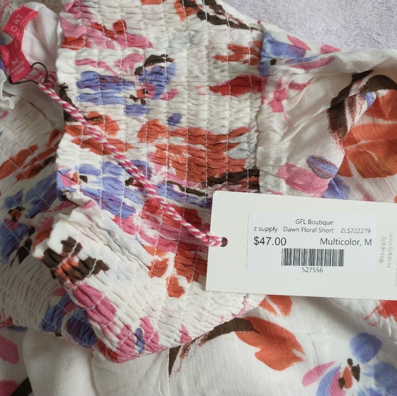 Z Supply floral shorts - Picture 3 of 7